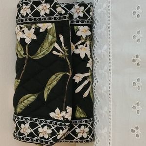 Vera Bradley Trifold purse Jasmine Flower pattern